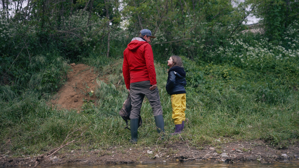 ma-niece-m-apprend-qu-un-blaireau-habite-au-milieu-de-mon-village